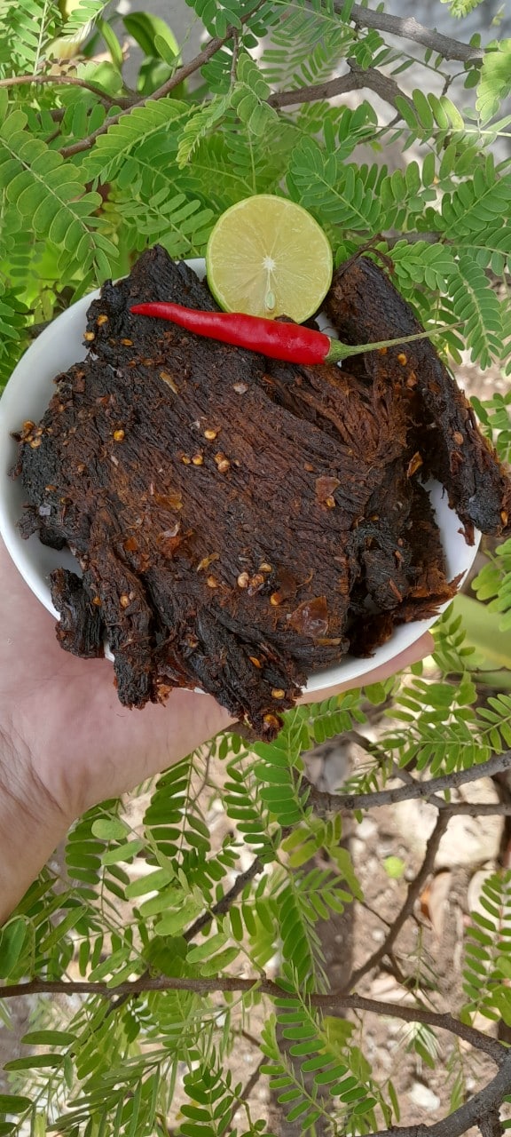 khô bò vụn mềm miếng đen (khô trâu)